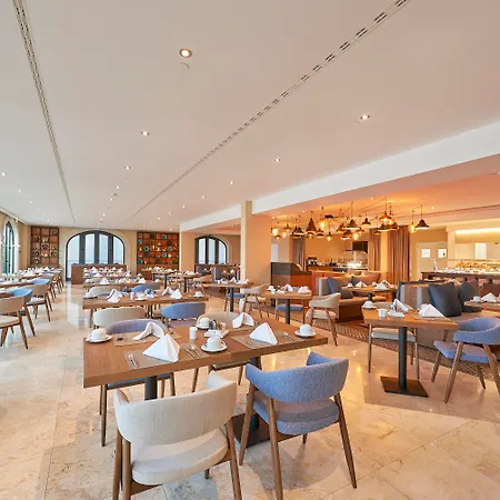 Cascade Wellness 5* לאגוּ‏ש