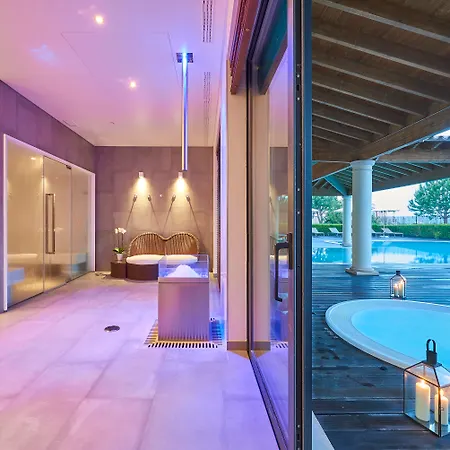 Cascade Wellness 5* Λάγος