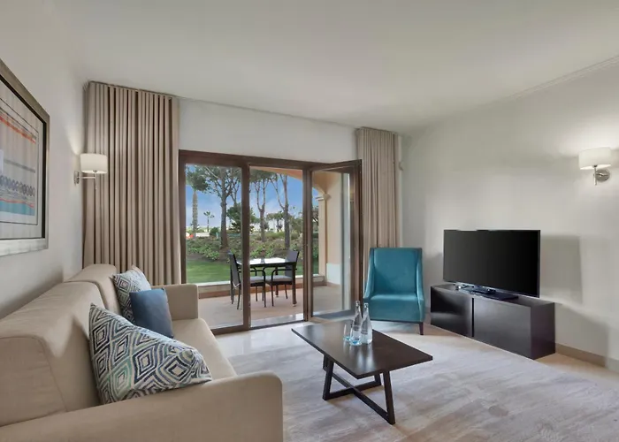 Cascade Wellness Semesteranläggning (resort) 5*