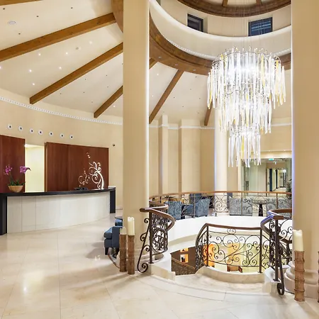 Θέρετρο Cascade Wellness 5*