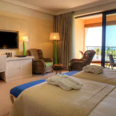 Cascade Wellness Resort 5*