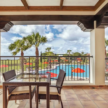 Resort Cascade Wellness