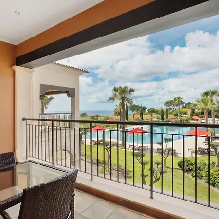 Resort Cascade Wellness