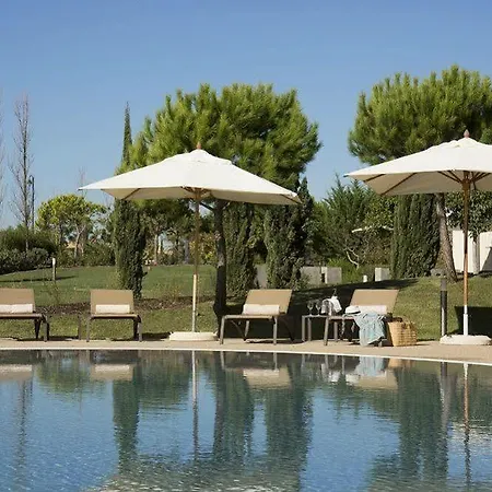 Resort Cascade Wellness