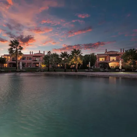 Resort Cascade Wellness