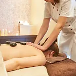 Resort Cascade Wellness Lagos