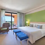 Resort Cascade Wellness